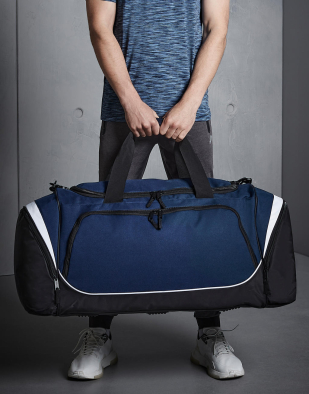 Väska Quadra Pro Team Jumbo Kit Bag 03230 | Swedishmerch