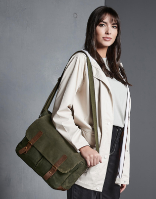 Väska Quadra Heritage Waxed Canvas Messenger 08030 | Swedishmerch