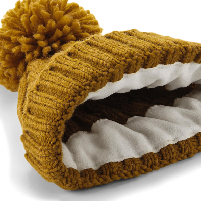 Mössa Beechfield Cable Knit Melange Beanie 09669 | Swedishmerch